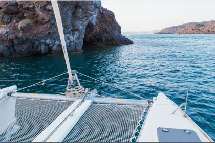 Hire Catamaran Lagoon Lagoon 380 Santorini