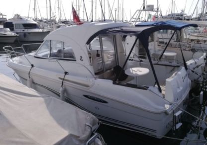 Location Bateau à moteur Beneteau Antares 6 Crusing Saint-Laurent-du-Var