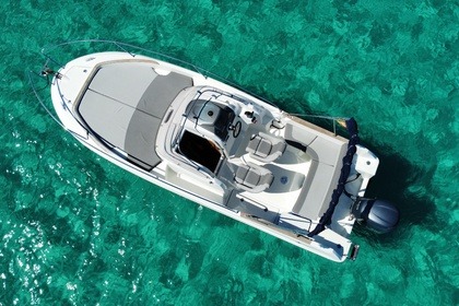 Location Bateau à moteur Jeanneau Cap camarat 7.5 wa Ibiza