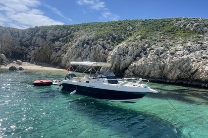 Rental Motorboat Pacific Craft Open 635 Marseille
