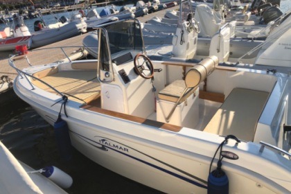 COMFORTABLE BOAT WITHOUT A LICENSE FOR THE MADDALENA ARCHIPELAGO AND CORSICA