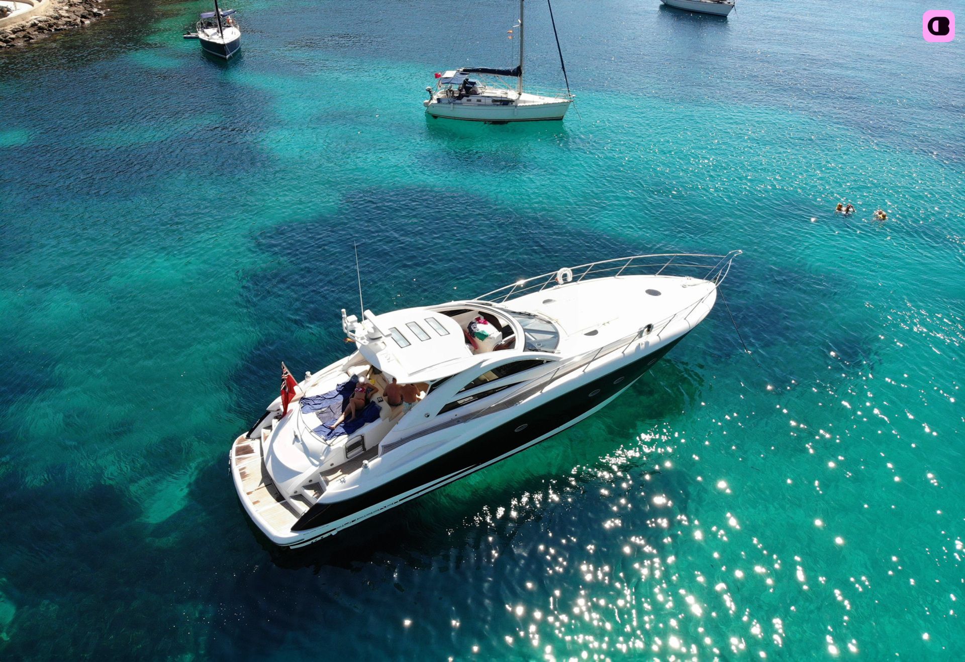 Bateau à moteur Sunseeker Portofino 53 1600cv 2