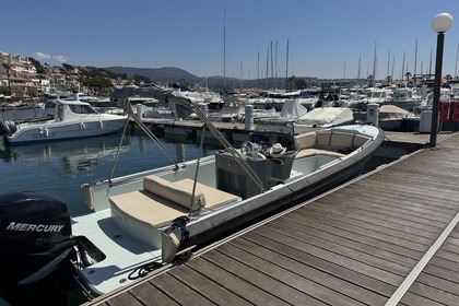 Location Semi-rigide STS EXPRESSION 25 Bandol