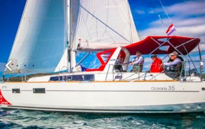Alquiler Velero Oceanis 35 Split