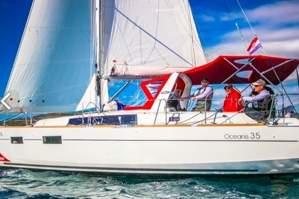 Charter Sailboat Beneteau  Oceanis 35 Pomer