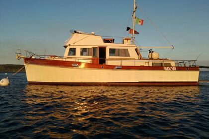 Charter Motorboat GRAND BANKS Grand Banks 42 Lido di Venezia