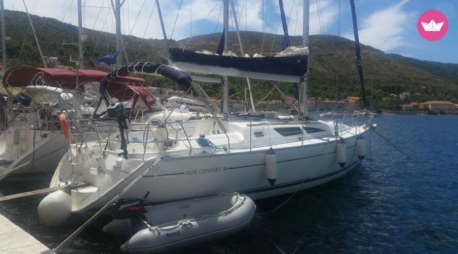 Charter Sailboat Jeanneau Sun Odyssey 40 Split