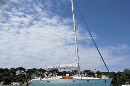 Charter Sailboat JEANNEAU SUN ODYSSEY 44 Théoule-sur-Mer