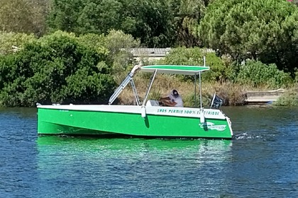 Hire Boat without licence  Alizè Electronic Lagon 55 Saint-Florent