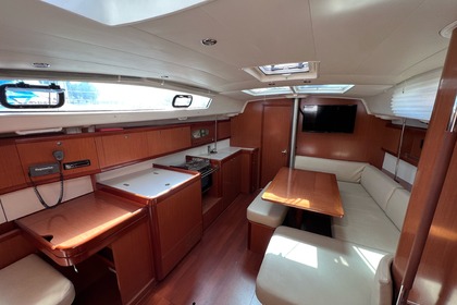 Beneteau Oceanis 40