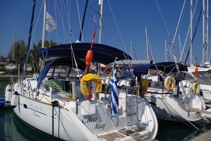 Rental Sailboat BENETEAU OCEANIS 423 Corfu
