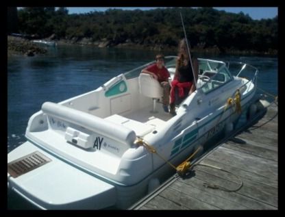 Charter Motorboat Jeanneau Leader 705 Quiberon