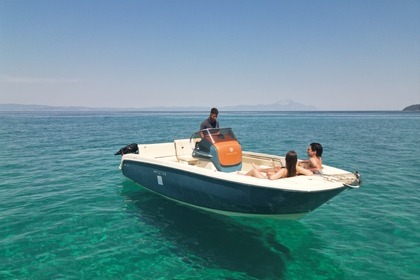 Rental Motorboat Invictus FX200 Halkidiki