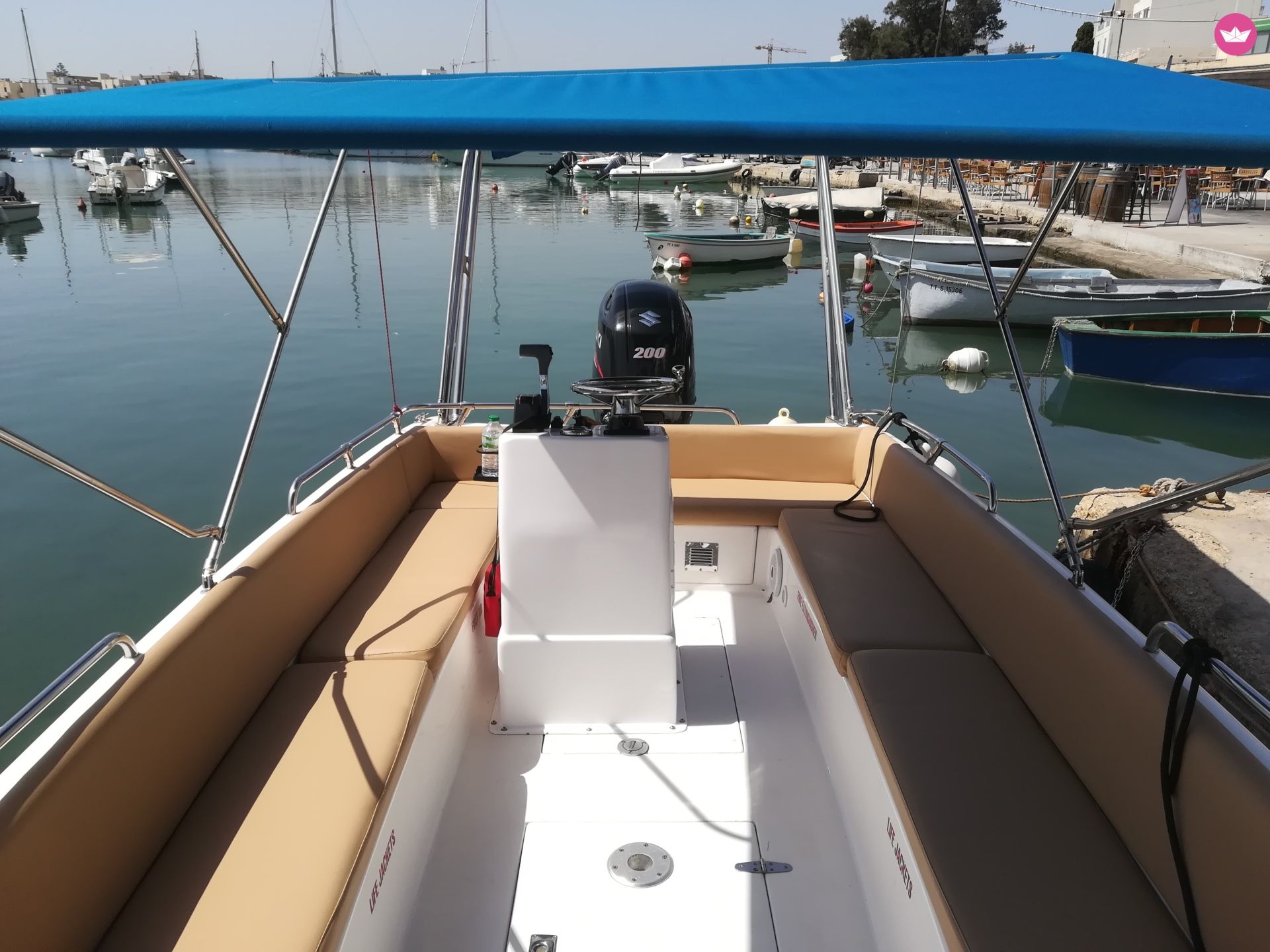 Łódź motorowa Buccaneer Sea Rover 208  