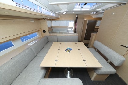 Verhuur Zeilboot Dufour Yachts Dufour 530 - 6 cab. Sukošan
