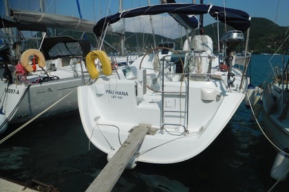 Charter Sailboat Beneteau Oceanis 393 Lefkada