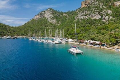 Fountaine Pajot lavezzi 40