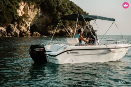 Rental Motorboat NAVIGATOR 30/40hp (No Boat License Required) Vourvourou