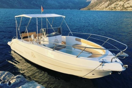 Charter Motorboat Blumax 23 Open Tivat