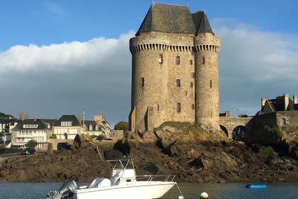 Location Bateau à moteur transworld marin fisherman 23 Saint-Malo