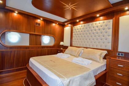 Аренда Гулеты с 6 Каютами в Мармарисе