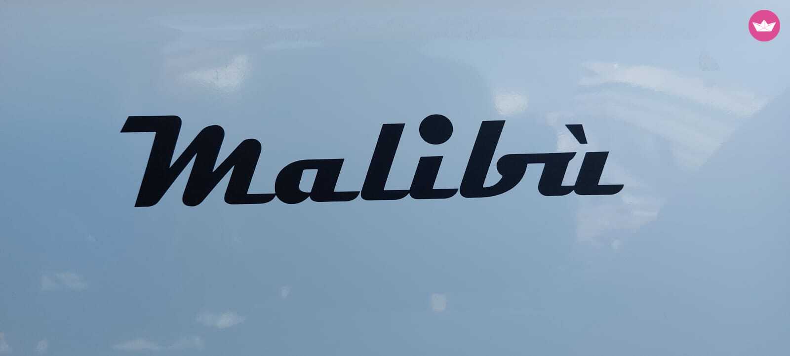 Bateau sans permis Malibu California 5.7 40cv 2
