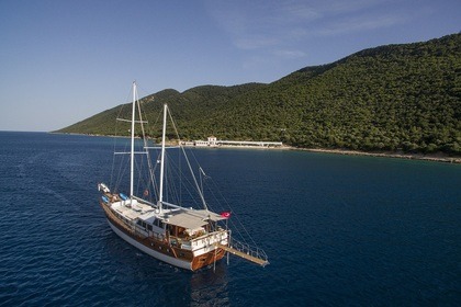 Luxury 4 Cabins Gulet - Short Term Rentals Available