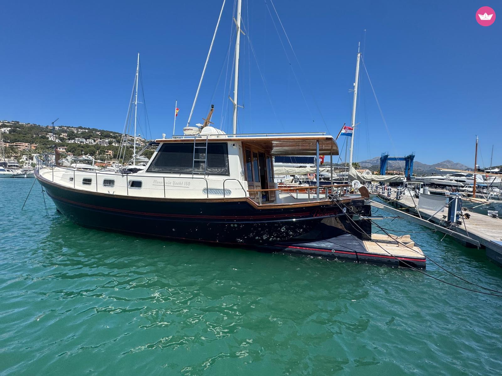 Menorquin Yacht 160