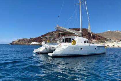 Charter Catamaran Lagoon 410 Paros