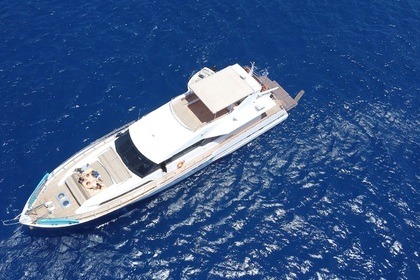 Noleggio Yacht a motore Tecnomarine 92 Mykonos