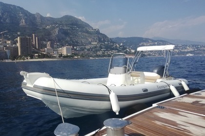 Hire RIB CAPELLI Tempest 650 Cannes