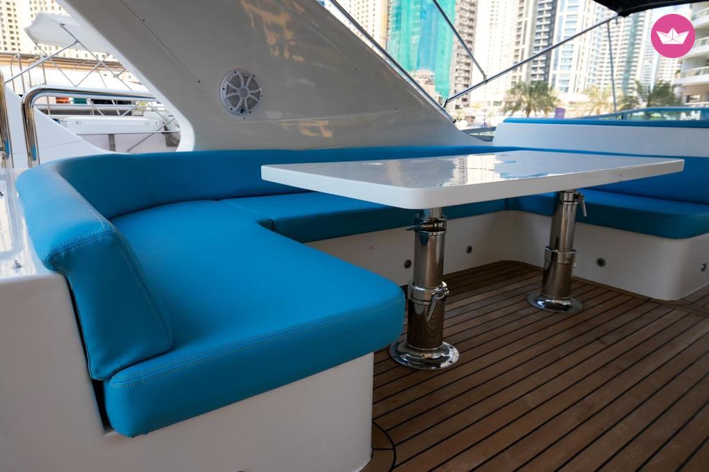 Yacht Majesty 77 2720cv 6