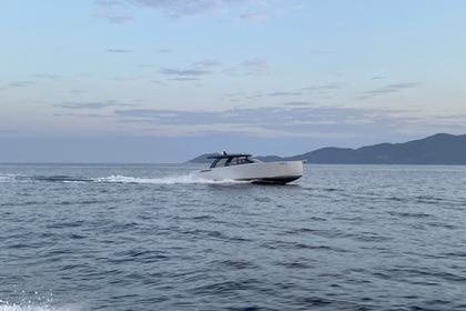 Charter Motorboat Colnago 35 Hvar