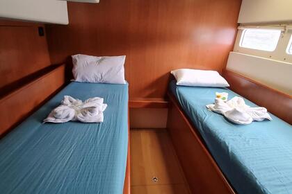 Leopard 58 Robertson and Cain 6 Bedroom