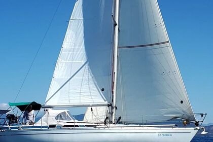 Charter Sailboat Grand Soleil Grand soleil 343 Ajaccio