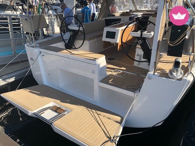 Charter Sailboat Dufour Yachts 390 Grand Large Ajaccio