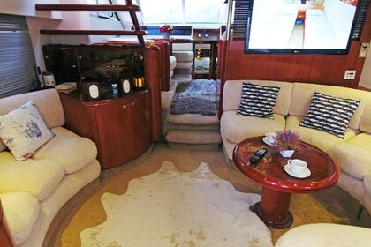 Fairline Squadron 65