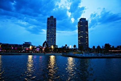 Discover Why Sailing with Us in Barcelona is the Best Choice