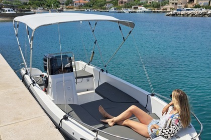 Miete Motorboot Poseidon 510 60HP Zadar