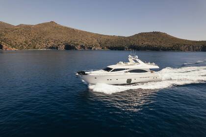 Ενοικίαση Μηχανοκίνητο σκάφος  Ferretti 830 Γλυφάδα