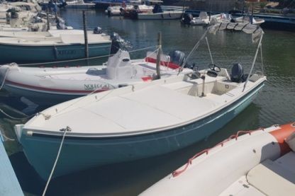 Location Bateau à moteur Cantiere Parisi Lancia Ponza 600 Sperlonga