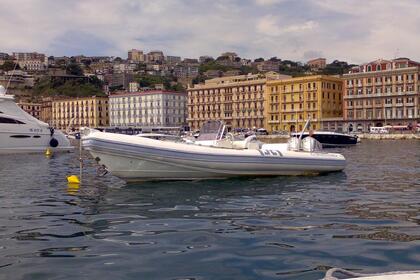 Noleggio Gommone Joker Boat Clubman 28 Napoli