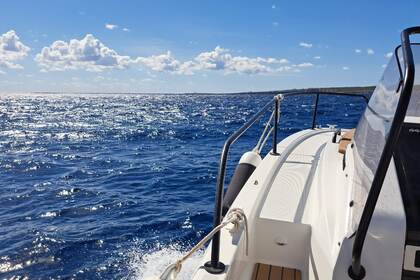 Beneteau Flyer 8 SUNdeck