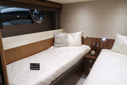 Charter Motor yacht Sunseeker Manhattan 65 Beaulieu-sur-Mer