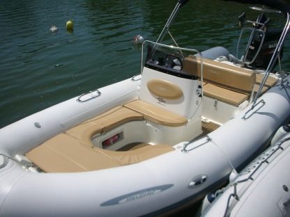 Charter RIB Zodiac Medline Ll  6.50 Hyères