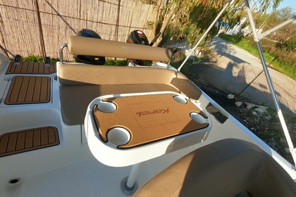 Miete Boot ohne Führerschein  karel ithaka 5.5 Santorin