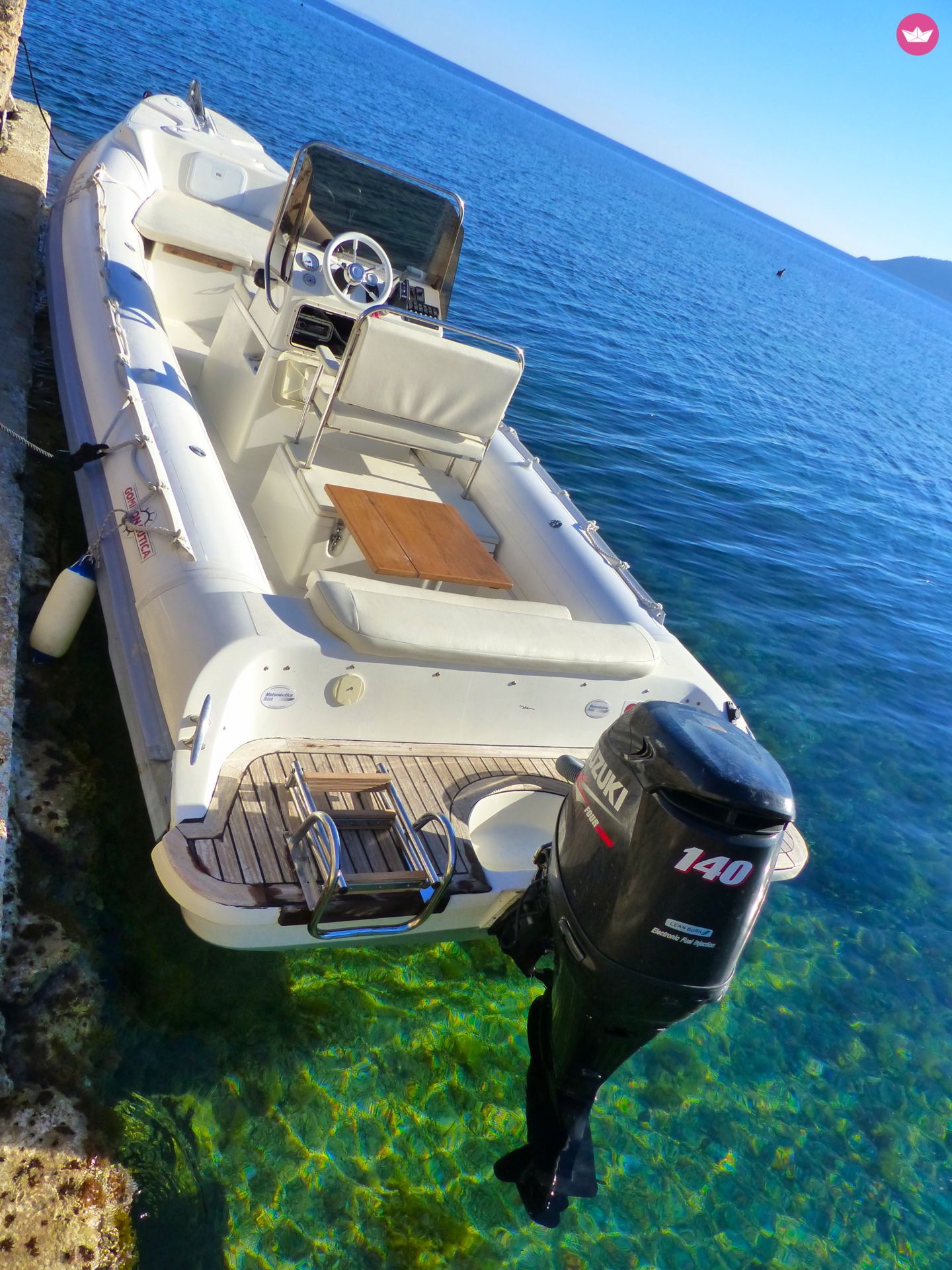 RIB Gommonautica G65Y for hire
