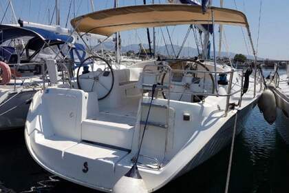 Charter Sailboat Beneteau Cyclades 43 Mahón