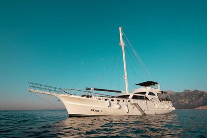 LUXURY GULET 24 METRES 6 CABINS