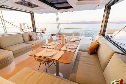 Bali Catsmart brand new!